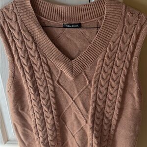 Women's Cable Knit Sweater Vest - Tan